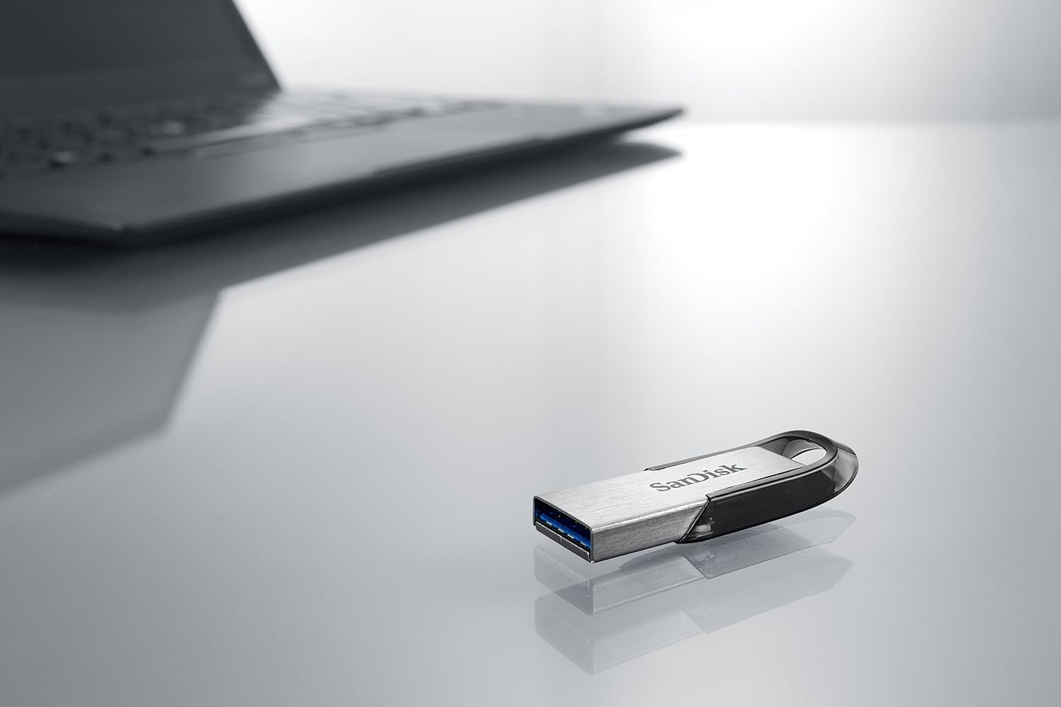 image:imageSANDISK 32GB Ultra Flair USB 30 Flash Drive SDCZ73032GG46128GB Pack of 3
